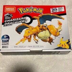 Pokémon Charizard Building Set - Orange and Yellow